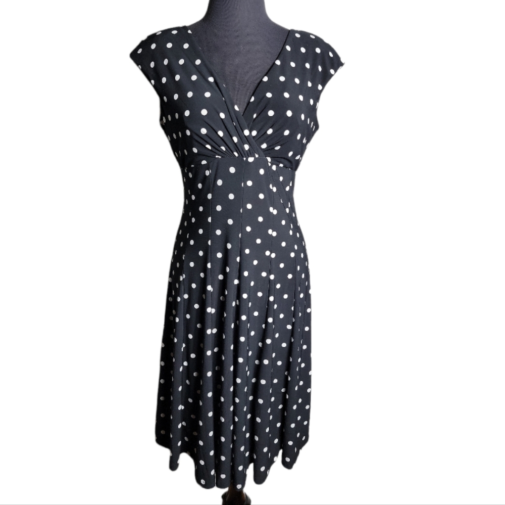 Lauren Ralph Lauren fit flare v neck polka dot cap sleeve dress size 6